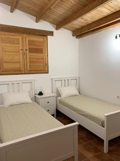 La Llobatera Casa Rural Les Coves de Vinroma エクステリア 写真